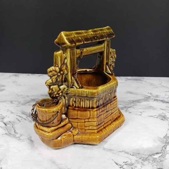 McCoy Wishing Well Planter Vintage - Picture 3 of 9